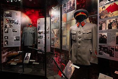 《VR战士5》联动《如龙》 DLC 如龙多角色皮肤乱入